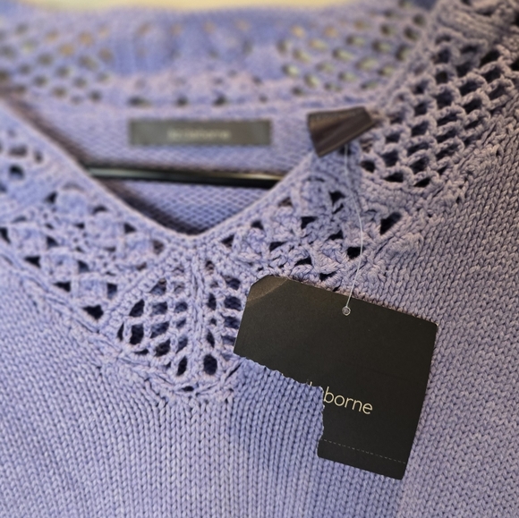 Liz Claiborne Purple V-Neck Sweater NWT - Picture 3 of 5